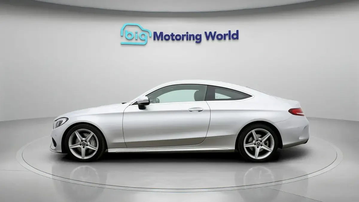 Used Mercedes C250 AMG line 204 HP (150 kW) 2018 Silver Coupe