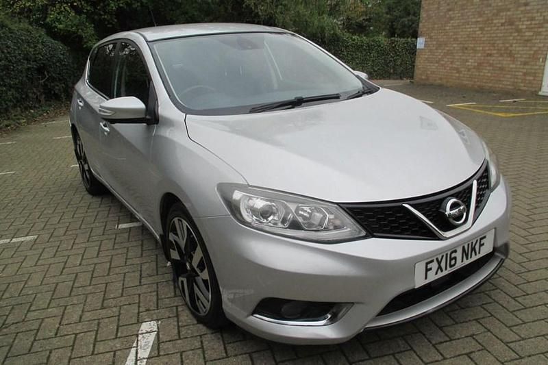 Silver Used 2016 Nissan Pulsar Tekna Hatchback | £7,291 (Fair price) - Image 1/1