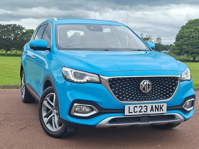 Blue Used 2023 MG HS Excite SUV | £16,698 (Good price) - Image 1/4