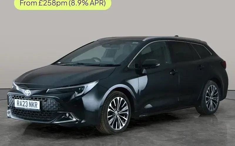 Usado Toyota Corolla Design 140 CV (102 kW) 2026 Familiar