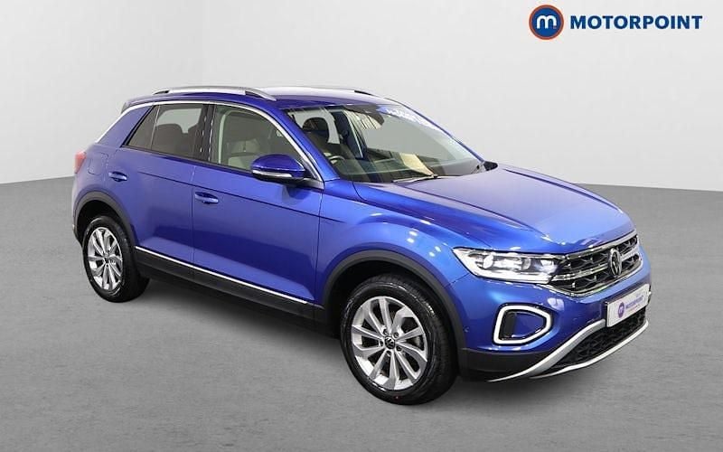 Used 2025 VW T-Roc Style SUV | £21,049 (Good price) - Image 1/4