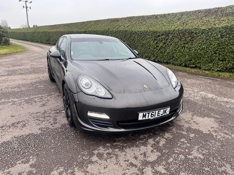 Used Porsche Panamera 2011 Grey Hatchback