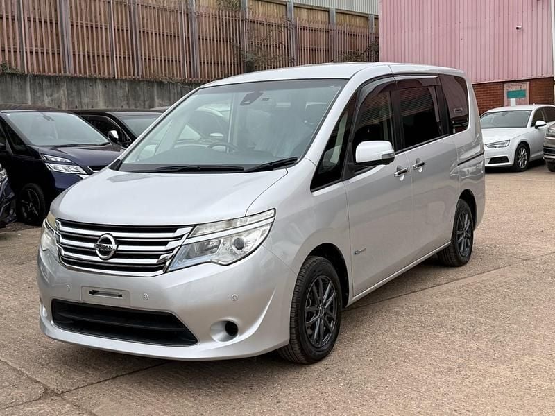 Used Nissan Serena 2016 Silver MPV