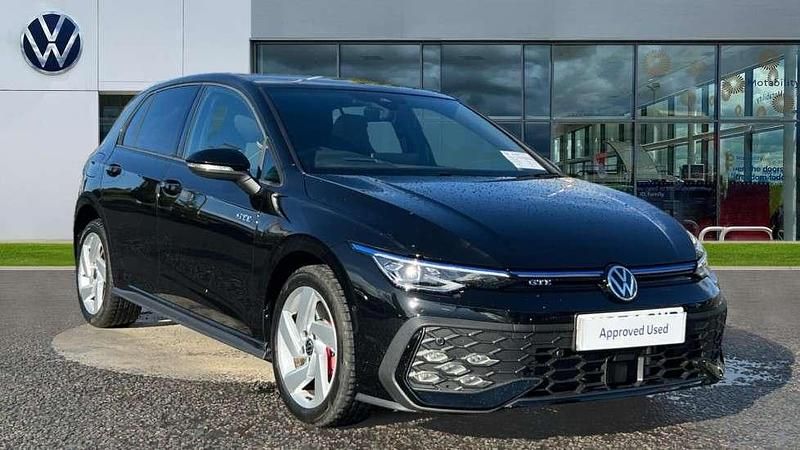 Black Used 2025 VW Golf VIII GTE Hatchback | £29,889 (Expensive) - Image 1/4