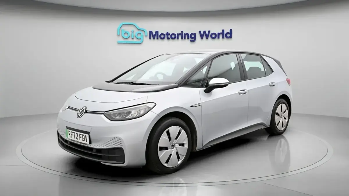 Used VW ID.3 Pro Performance 150 kW (204 HP) 2021 Silver Hatchback