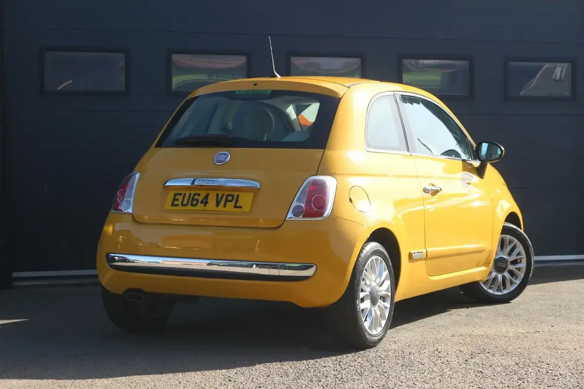 Used Fiat 500 Lounge 2014 Yellow Hatchback