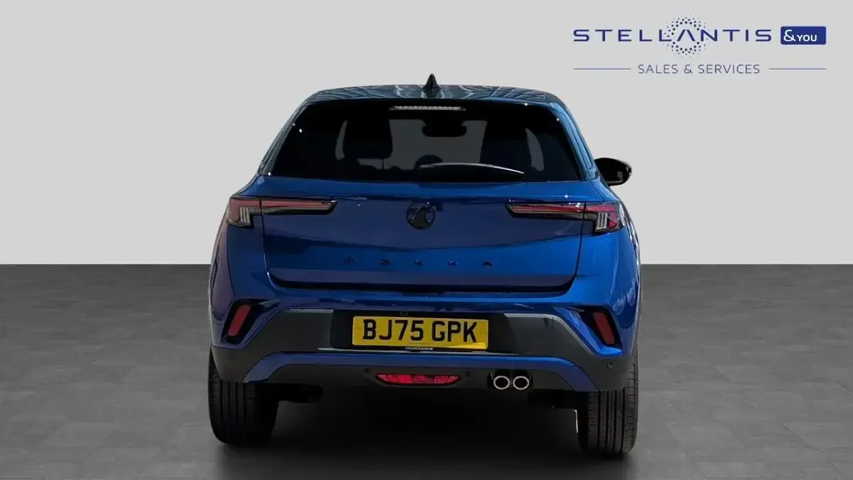 Used Vauxhall Mokka Ultimate 134 HP (98 kW) 2025 Blue SUV