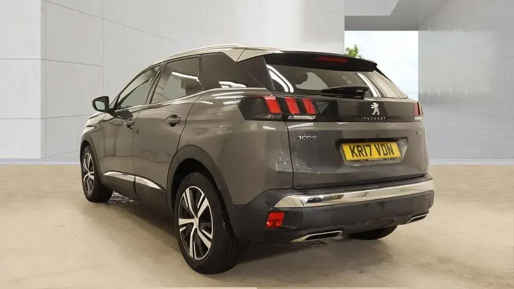 Used Peugeot 3008 GT-line 150 HP (110 kW) 2017 Grey SUV