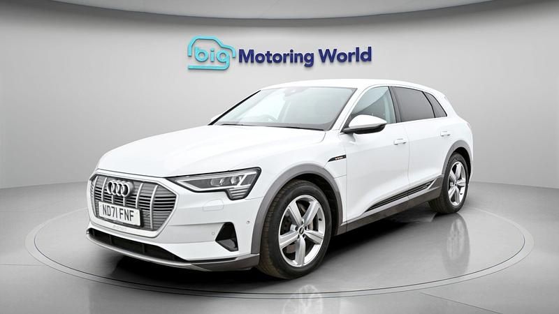 Used Audi e-tron 300 kW (408 HP) 2021 White SUV