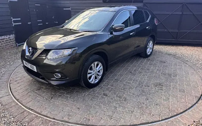 Usado Nissan X-Trail Acenta 131 CV (96 kW) 2017 Verde SUV