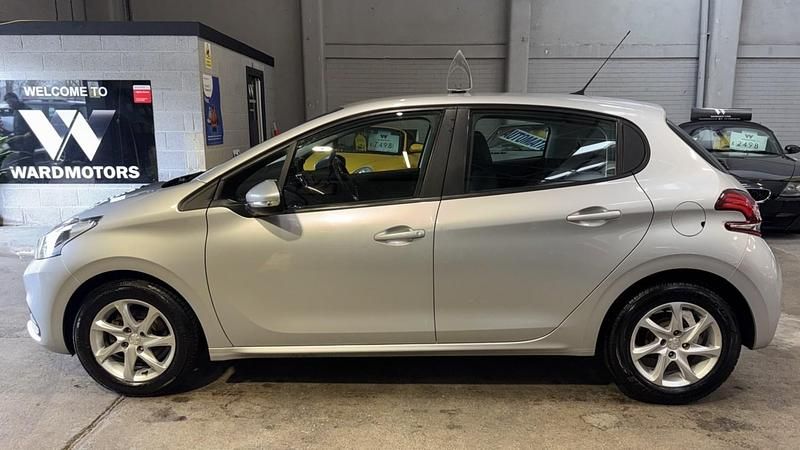 Used Peugeot 208 Active 2016 Silver Hatchback