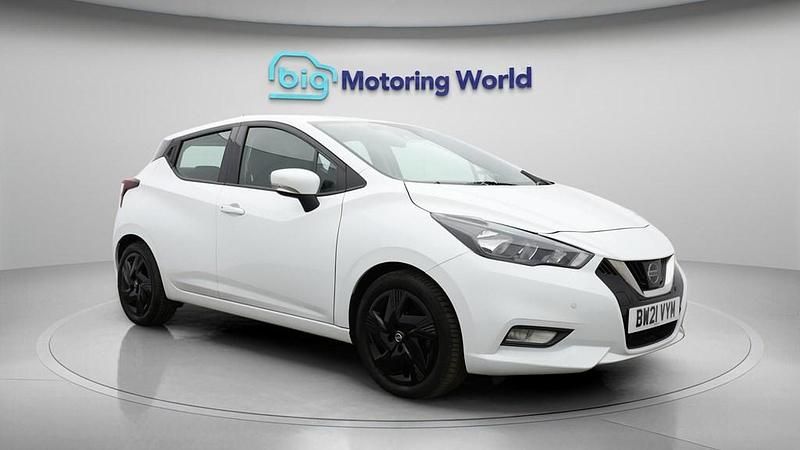 Used Nissan Micra Acenta 92 HP (67 kW) 2021 White Hatchback