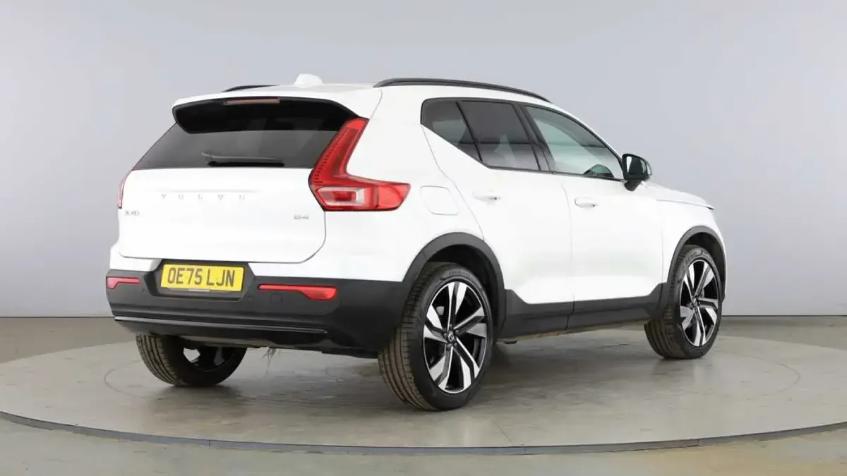 Used Volvo XC40 Ultra 194 HP (142 kW) 2026 SUV