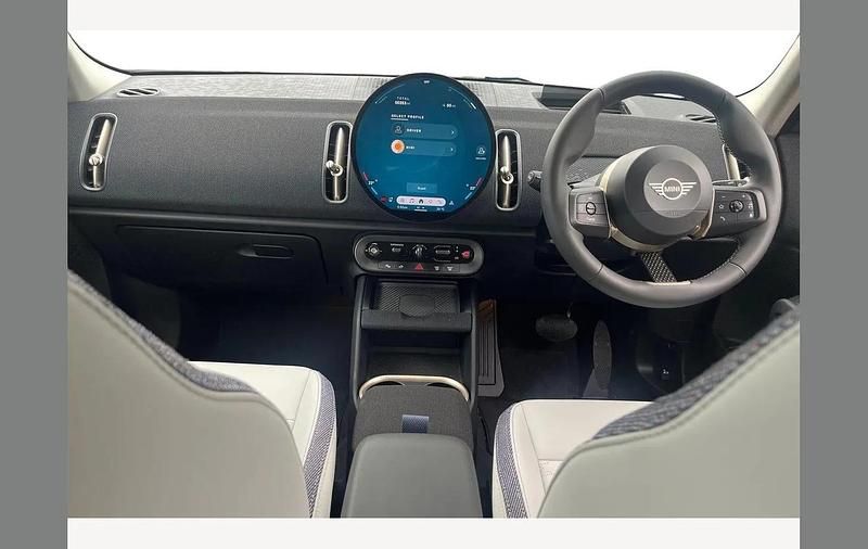 Used Mini Countryman Classic 150 kW (204 HP) 2024 Midnight black ii SUV