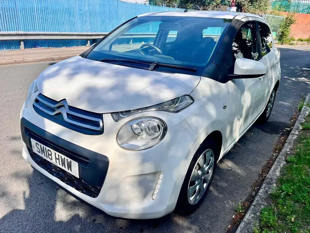 Used Citroën C1 Feel 82 HP (60 kW) 2018 White Hatchback