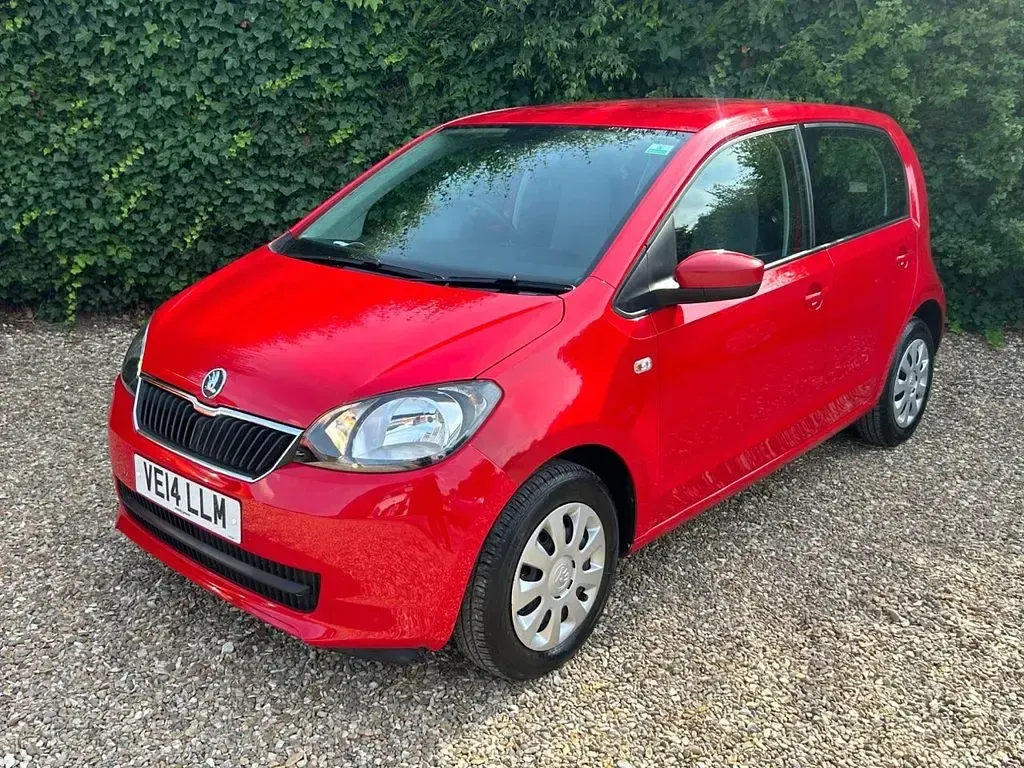 Used Skoda Citigo SE 60 HP (44 kW) 2014 Red Hatchback