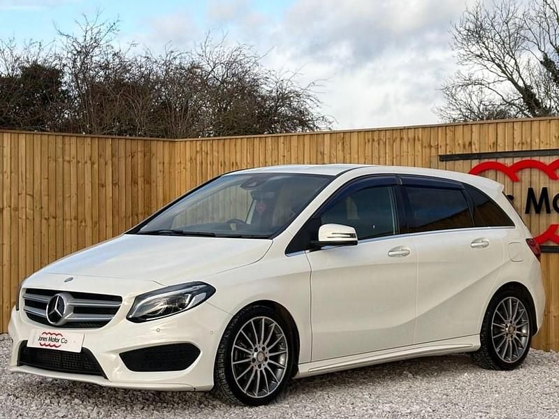 Used Mercedes B180 AMG line 122 HP (89 kW) 2015 White MPV
