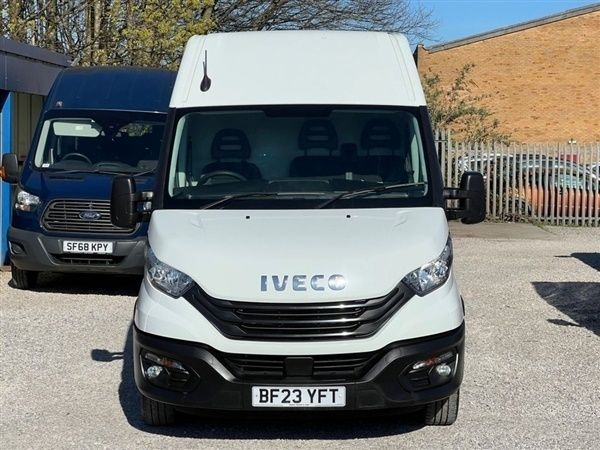 White Used 2023 Iveco Daily Van | £21,594 (A bit pricey) - Image 1/1