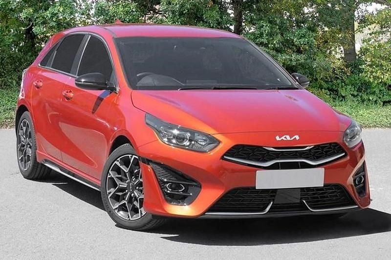 Used Kia Ceed GT-Line 138 HP (101 kW) 2024 Orange Hatchback
