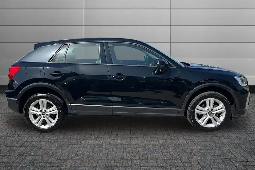 Used Audi Q2 Sport 108 HP (79 kW) 2023 Mythos black SUV