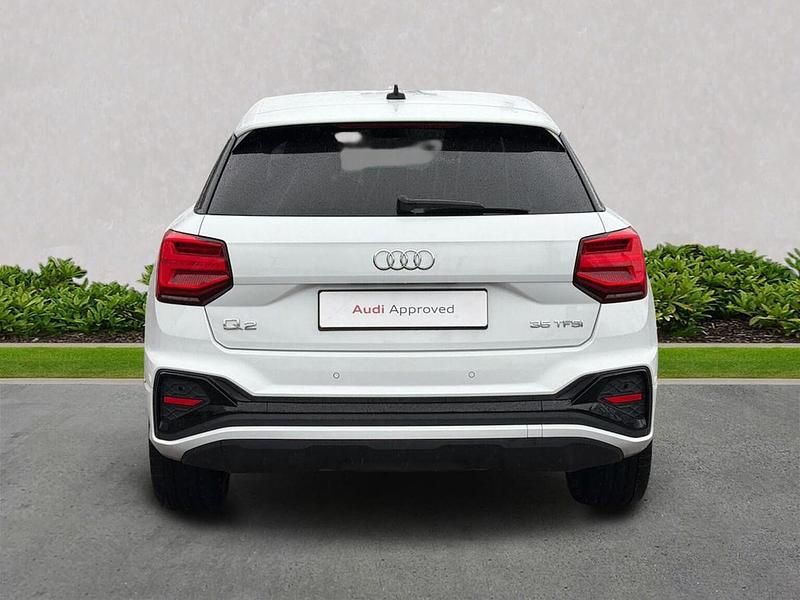 Used Audi Q2 Black Edition 190 HP (139 kW) 2022 White SUV