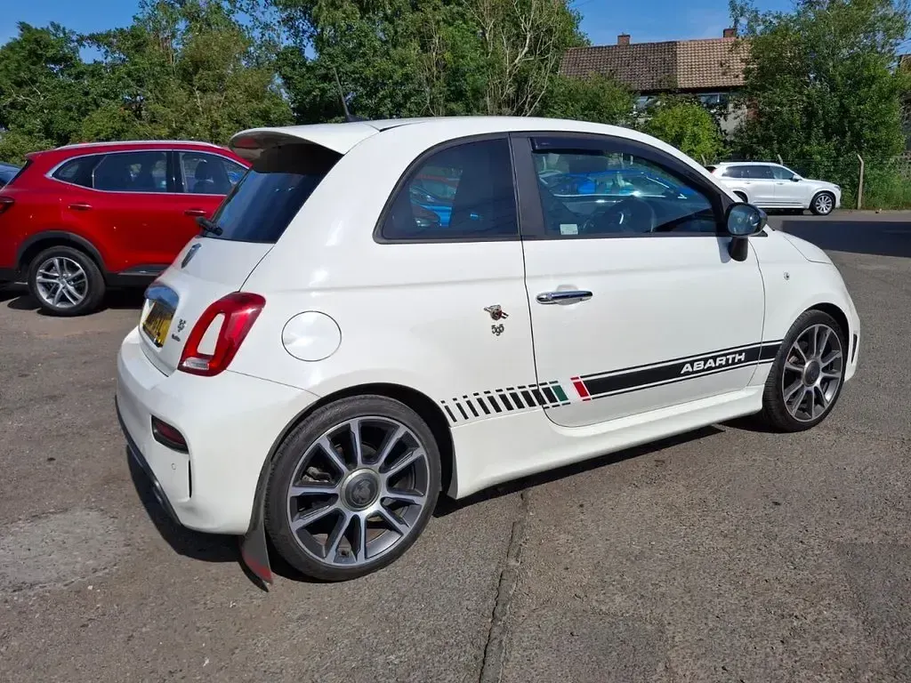 Used Abarth 595 Turismo 165 HP (121 kW) 2018 White Hatchback