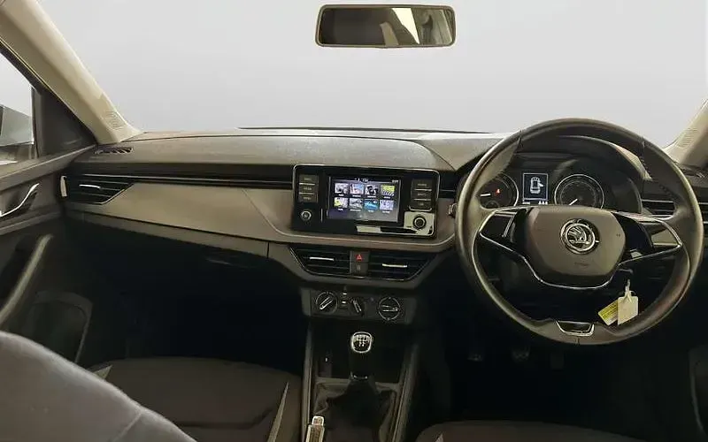 Käytetty Skoda Kamiq 95 HP (69 kW) 2022 Katumaasturi