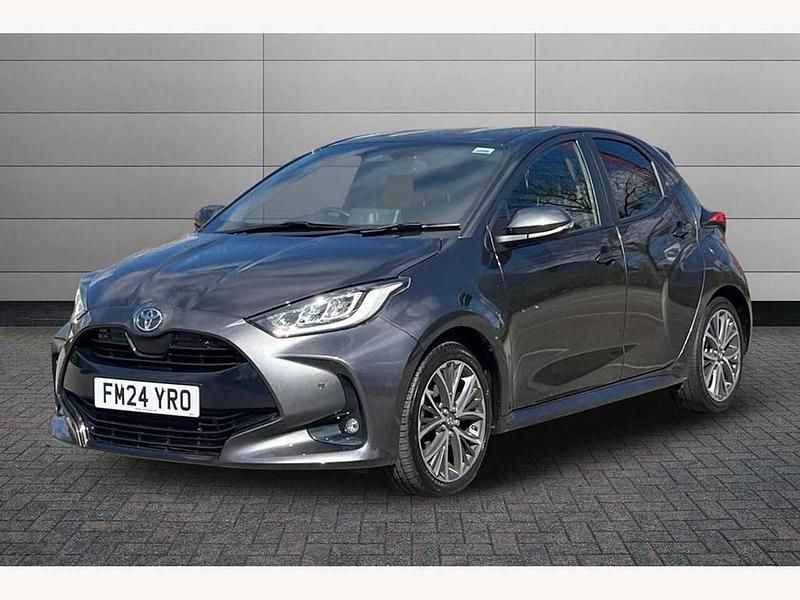 Used Toyota Yaris Hybrid 116 HP (85 kW) 2024 Grey Hatchback