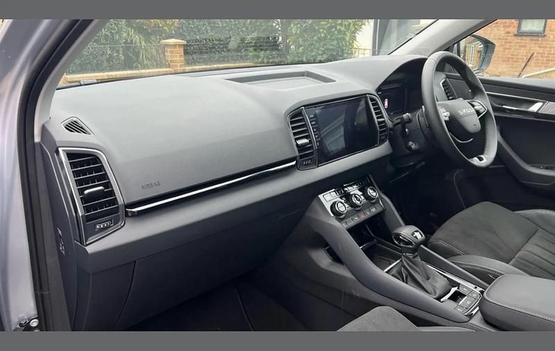 Used Skoda Karoq SE L 147 HP (108 kW) 2025 Silver SUV