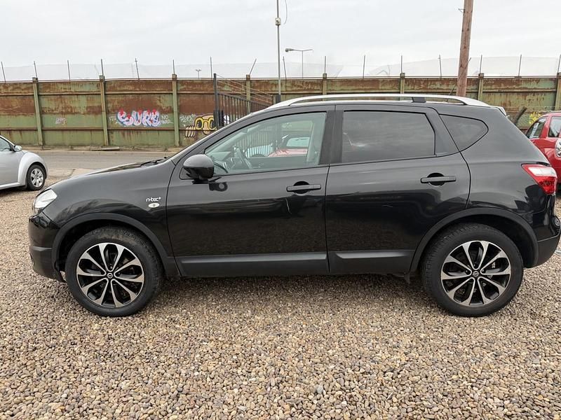 Used Nissan Qashqai N-TEC 2012 Black SUV