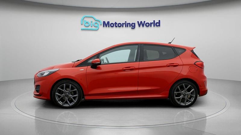 Used Ford Fiesta ST-Line 99 HP (72 kW) 2022 Red Hatchback