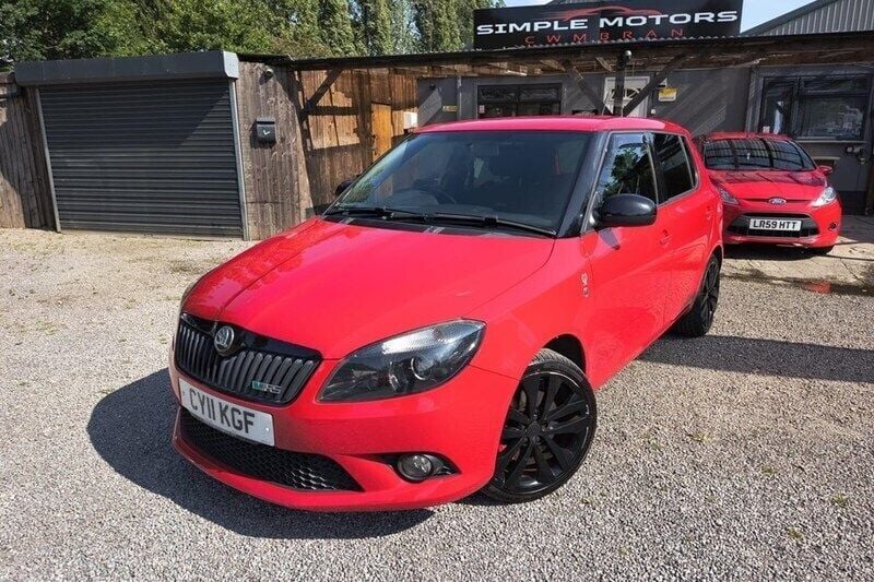 Red Used 2011 Skoda Fabia vRS Hatchback | £3,995 (Fair price) - Image 1/1