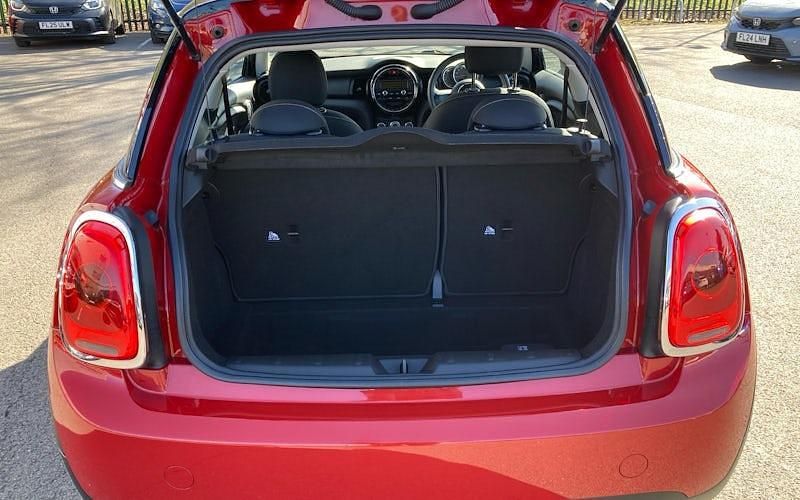 Used Mini ONE Hatch 102 HP (75 kW) 2017 Hatchback