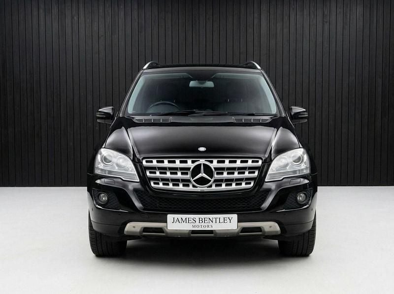 Used Mercedes ML350 2011 Black SUV