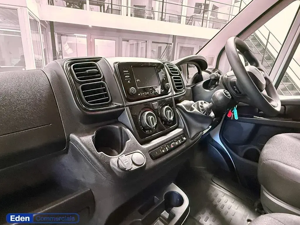 Novo Peugeot Boxer S 140 HP (102 kW) 2025 Branco Van