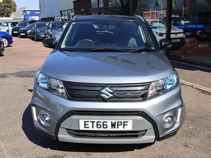 Used Suzuki Vitara SZ5 120 HP (88 kW) 2017 Grey SUV