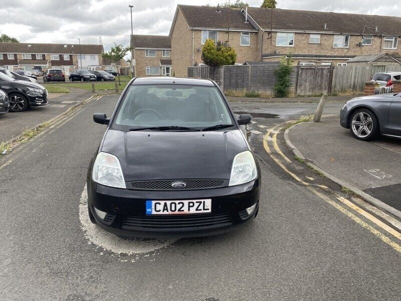 Black Used 2002 Ford Fiesta Zetec Hatchback | £475 (Super price) - Image 1/4