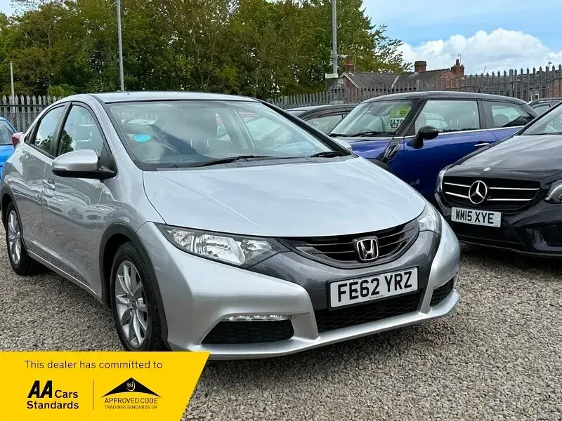 Used Honda Civic SE 150 HP (110 kW) 2012 Silver Hatchback