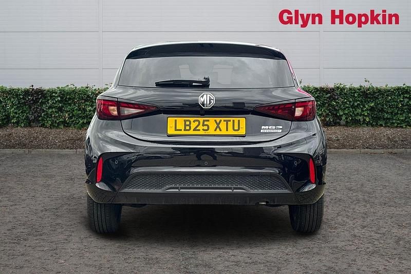 Used MG MG3 Trophy 194 HP (142 kW) 2025 Black Hatchback
