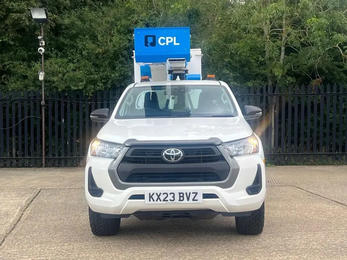 Used Toyota HiLux Active 2023 White Pickup