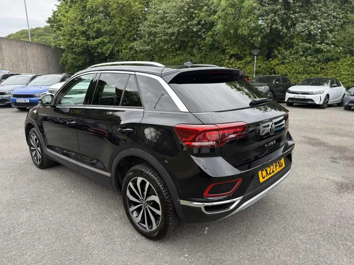 Used VW T-Roc Style 148 HP (108 kW) 2022 Black SUV