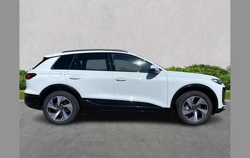 Used Audi Q6 e-tron S-Line 221 kW (301 HP) 2024 Other SUV