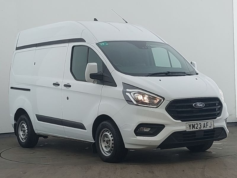 White Used 2023 Ford Transit Custom Trend Van | £19,998 (Fair price) - Image 1/4