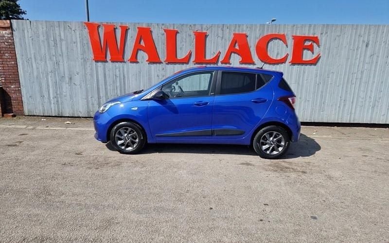 Blue Used 2018 Hyundai i10 GO! Hatchback | £7,995 (Fair price) - Image 1/4