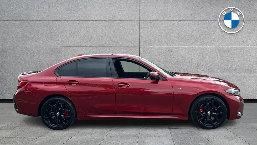 Used BMW 330 M Sport 288 HP (211 kW) 2025 Red