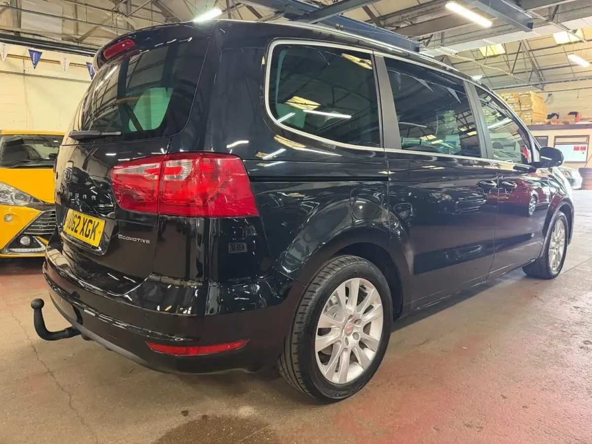 Begagnad Seat Alhambra SE 2012 Svart Minibuss