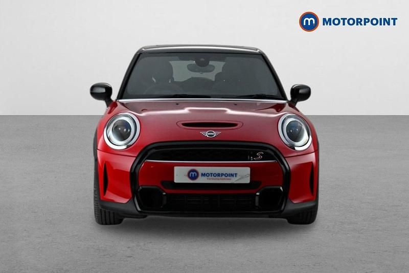 Used Mini Cooper S Exclusive 178 HP (130 kW) 2022 Red Hatchback