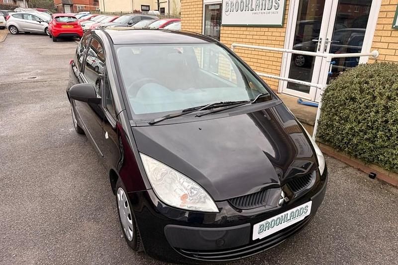 Used Mitsubishi Colt 74 HP (54 kW) 2006 Black Hatchback
