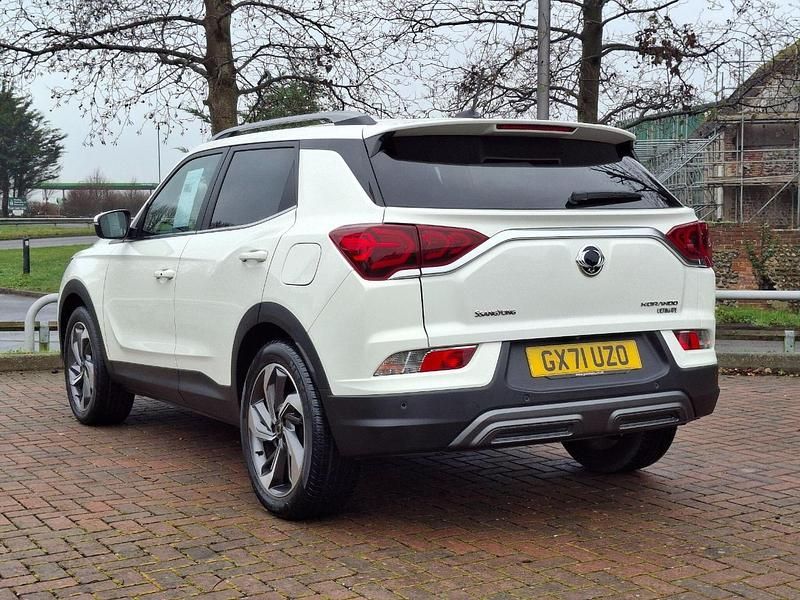 Used Ssangyong (KGM) Korando 161 HP (118 kW) 2021 White SUV