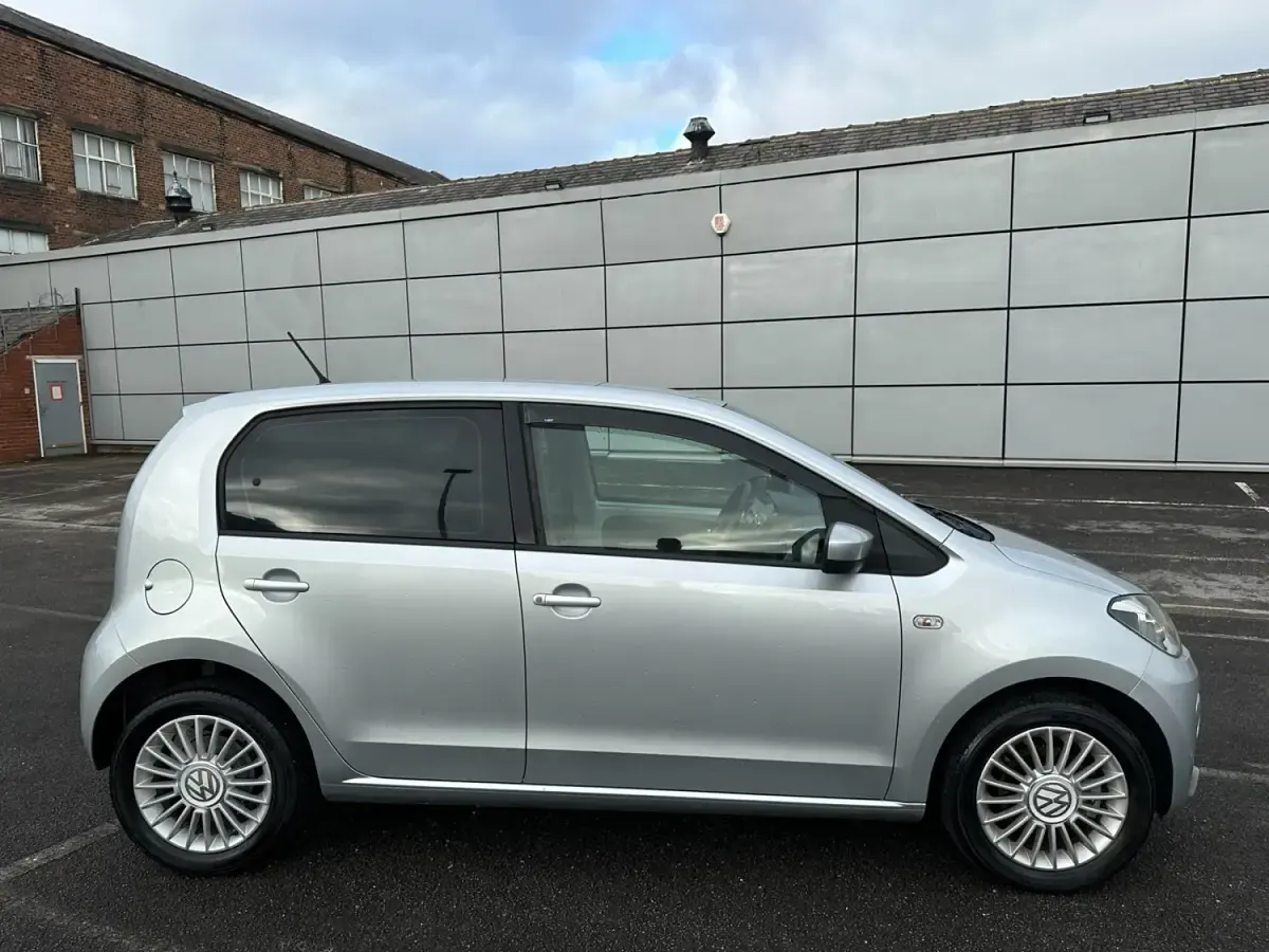 Usado VW up! high up! 2014 Prateado Citadino